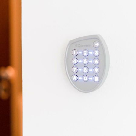 Jacuzzi Studio Apartman Mare'S Zagreb Eksteriør bilde