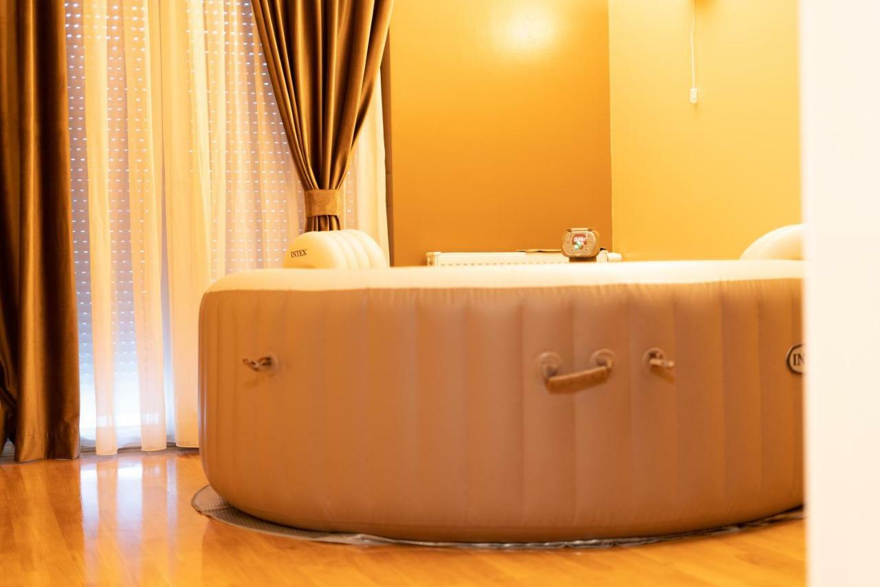 Jacuzzi Studio Apartman Mare'S Zagreb Eksteriør bilde