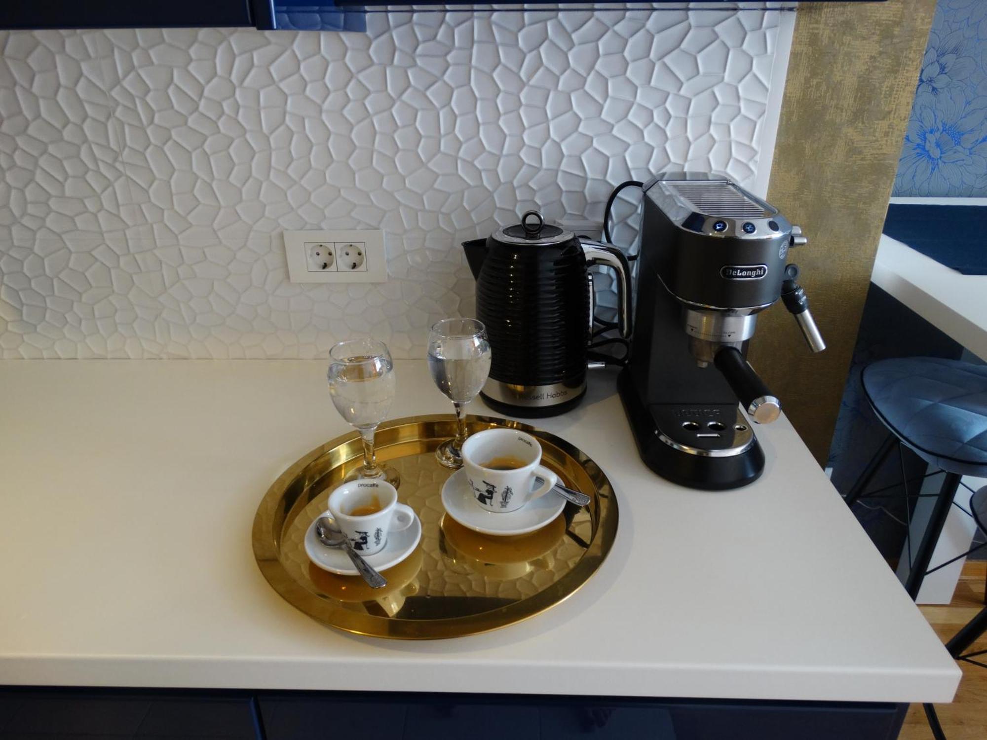 Jacuzzi Studio Apartman Mare'S Zagreb Eksteriør bilde